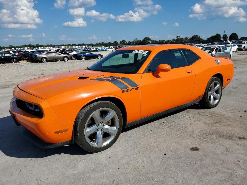 DODGE CHALLENGER 2012 with VIN 2C3CDYBT2CH155807 - Photo from auction