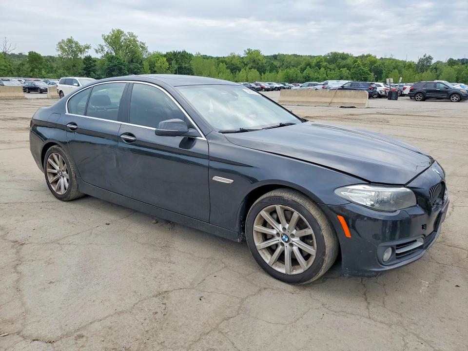Photo 4 from auction – 2015 BMW 535 with VIN WBA5B3C57FD543997