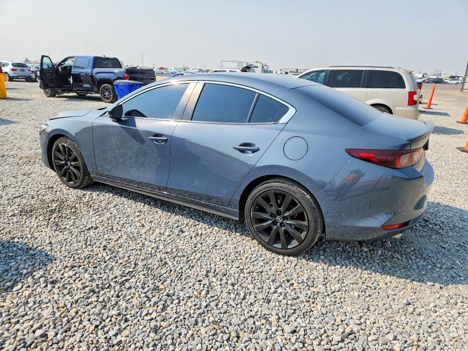 Photo 2 from auction – 2023 MAZDA 3 with VIN 3MZBPACM7PM368267