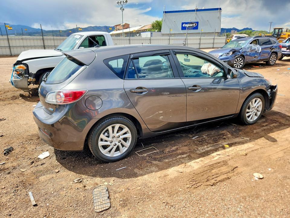 Photo 3 from auction – 2012 MAZDA 3 with VIN JM1BL1L77C1627713