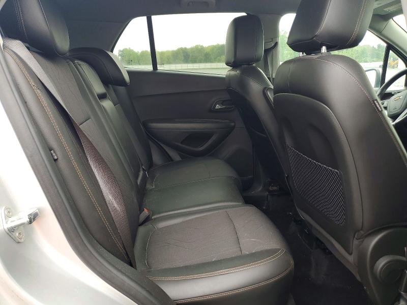 Photo 11 from auction – 2018 CHEVROLET TRAX with VIN KL7CJPSB0JB658079