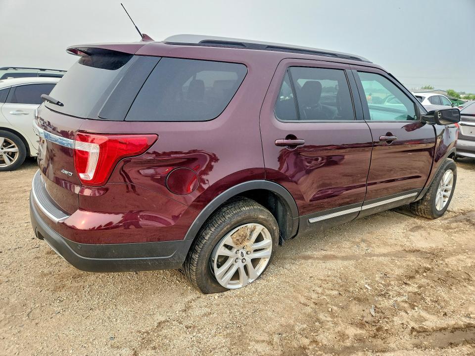 Photo 3 from auction – 2018 FORD EXPLORER with VIN 1FM5K8D81JGC03966