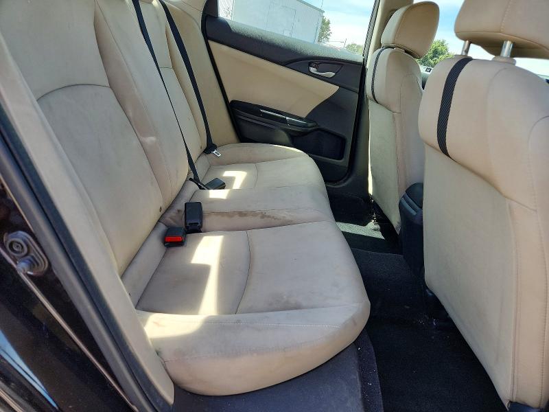 Снимка 10 от търг – 2016 HONDA CIVIC с VIN 2HGFC2F58GH576118