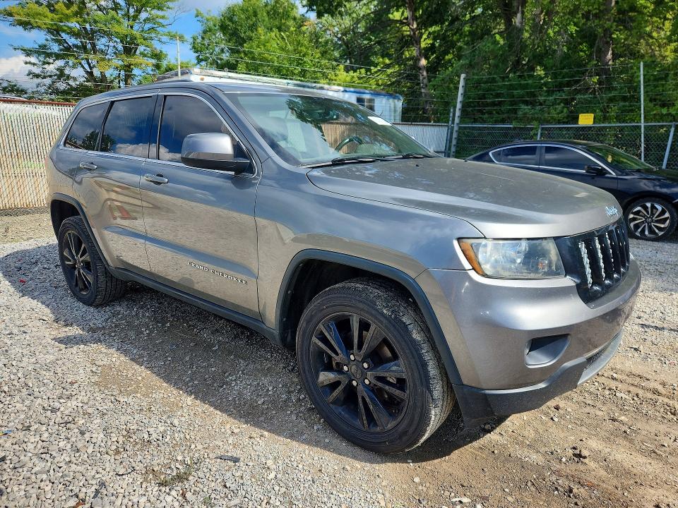 Photo 4 from auction – 2012 JEEP GRAND CHEROKEE with VIN 1C4RJFAG1CC333636