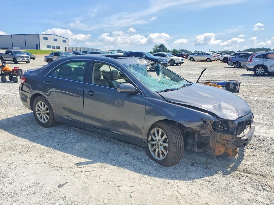 Photo 4 from auction – 2011 TOYOTA CAMRY with VIN 4T1BK3EK3BU129596