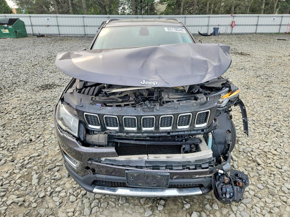 Photo 5 from auction – 2019 JEEP COMPASS with VIN 3C4NJDCB1KT639260