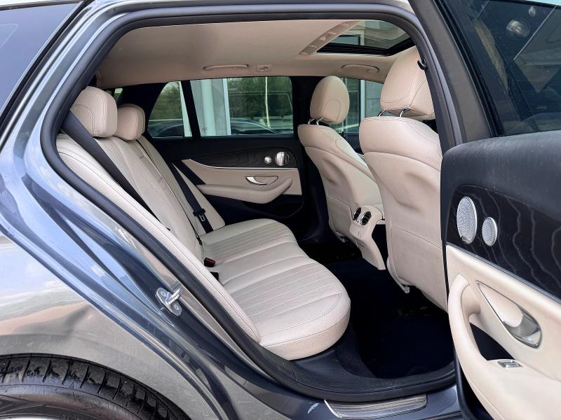 Photo 6 from auction – 2017 MERCEDES-BENZ E with VIN WDDZH6GB9HA239374