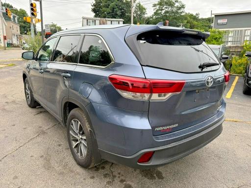Foto 2 de la subasta – 2018 TOYOTA HIGHLANDER con VIN 5TDJZRFH4JS878895