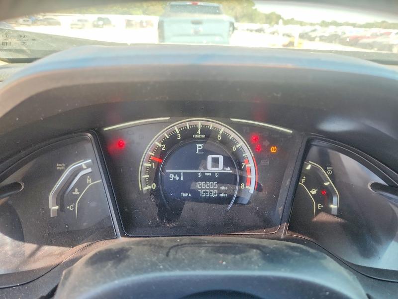 Photo 9 from auction – 2017 HONDA CIVIC with VIN 19XFC2F53HE204813