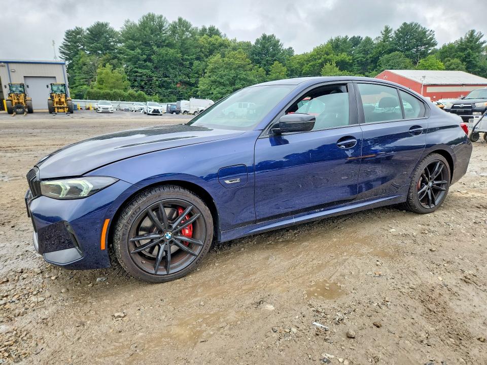 BMW 330XE 2023 with VIN 3MW39FS02P8D10537 - Photo from auction
