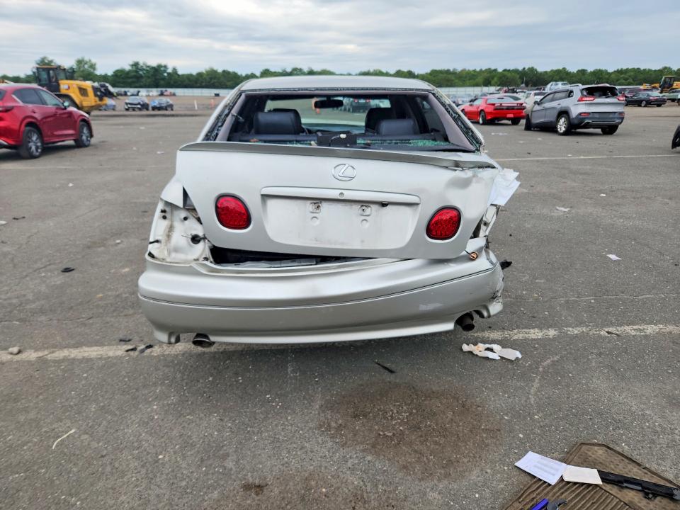 Photo 6 from auction – 2002 LEXUS GS with VIN JT8BL69S520009236