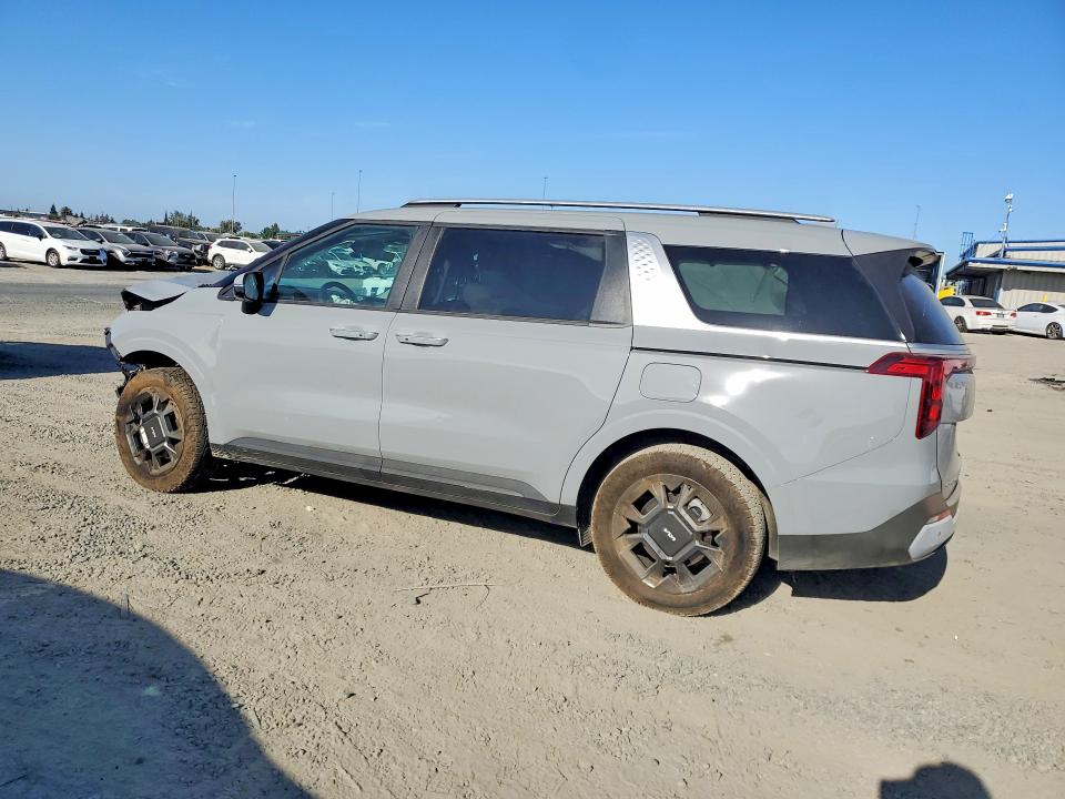 Photo 2 from auction – 2025 KIA CARNIVAL with VIN KNDNC5KA4S6031137