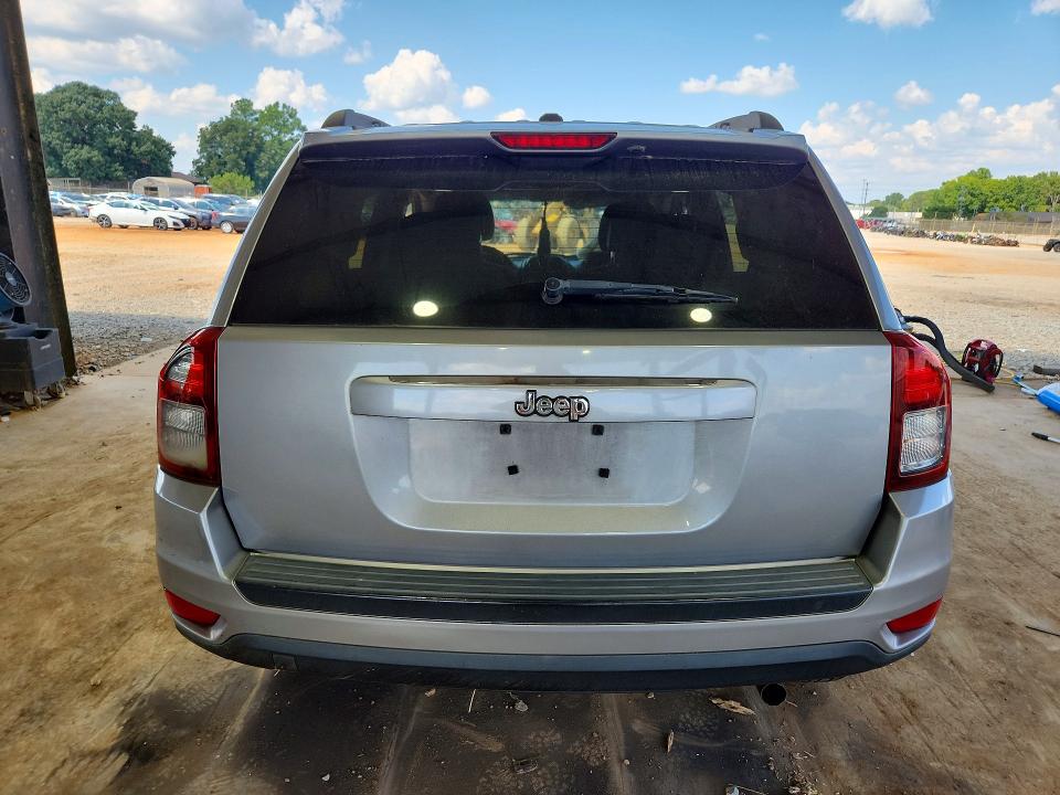 Photo 6 from auction – 2016 JEEP COMPASS with VIN 1C4NJCBA4GD634053