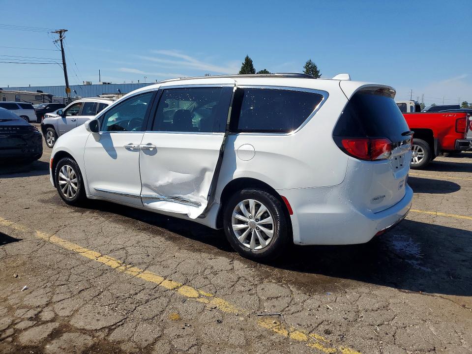صورة رقم 2 من المزاد - 2017 CHRYSLER PACIFICA مع VIN 2C4RC1BG7HR587734