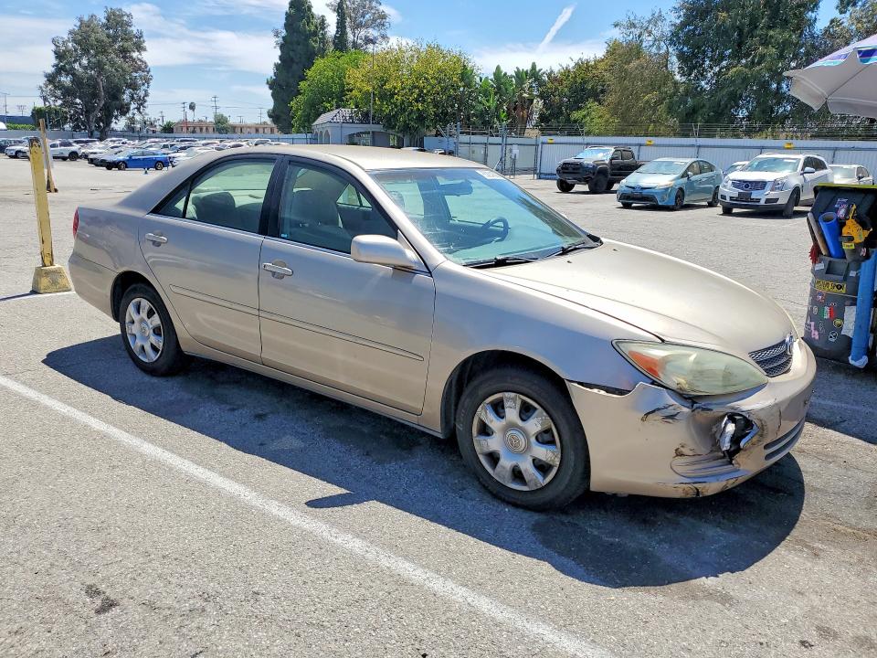Photo 4 from auction – 2004 TOYOTA CAMRY with VIN 4T1BE32K04U809485