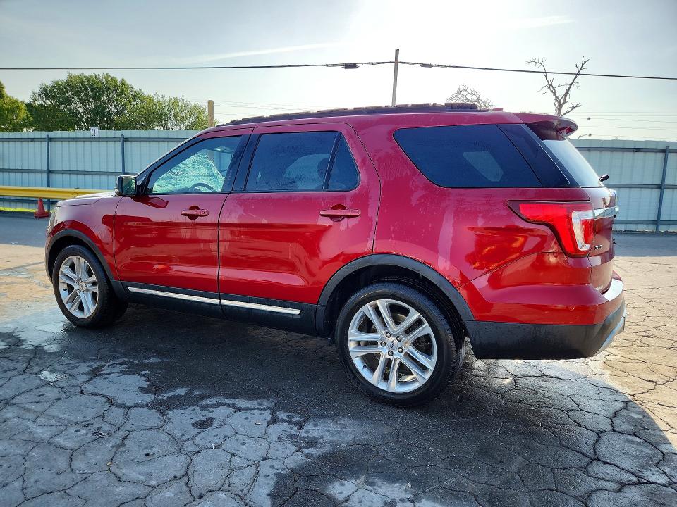 Photo 2 from auction – 2017 FORD EXPLORER with VIN 1FM5K7D84HGC46718