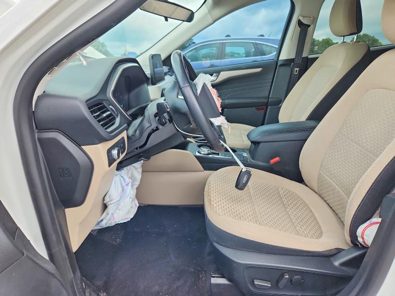 Photo 7 from auction – 2021 FORD ESCAPE with VIN 1FMCU0G67MUA36080