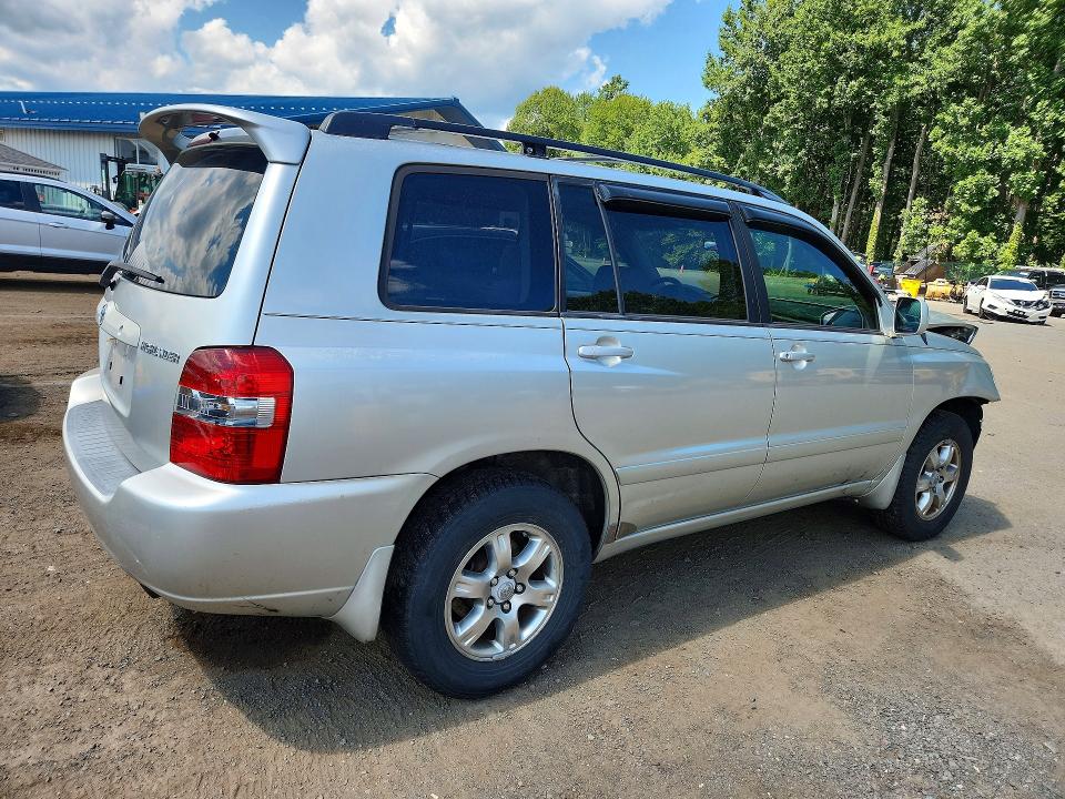 Photo 3 from auction – 2007 TOYOTA HIGHLANDER with VIN JTEGP21A770139710
