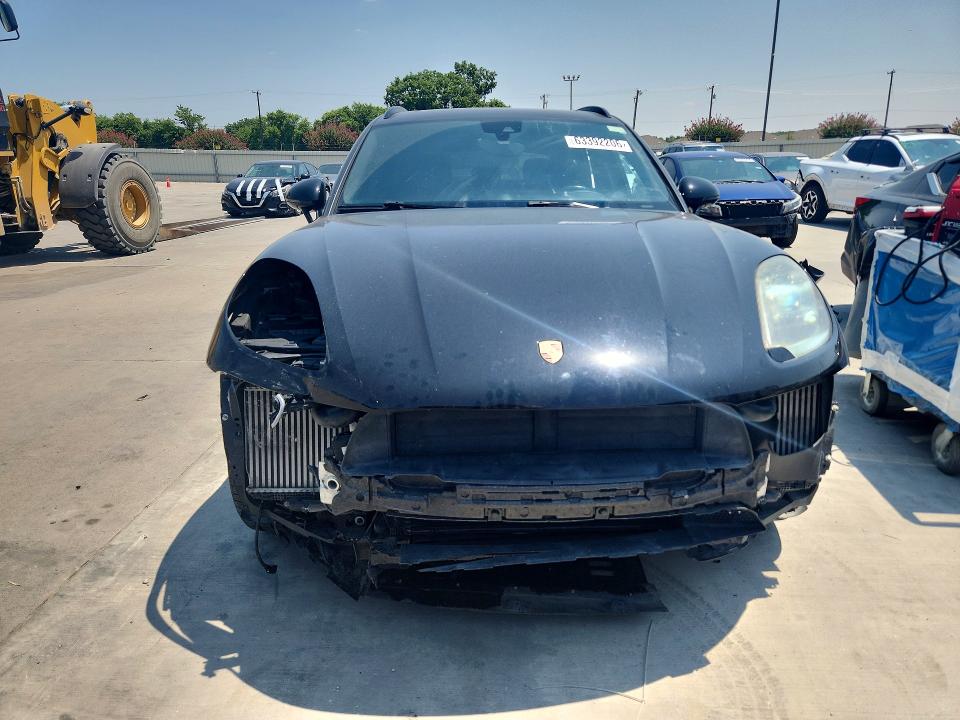 Photo 5 from auction – 2017 PORSCHE MACAN with VIN WP1AG2A56HLB56249