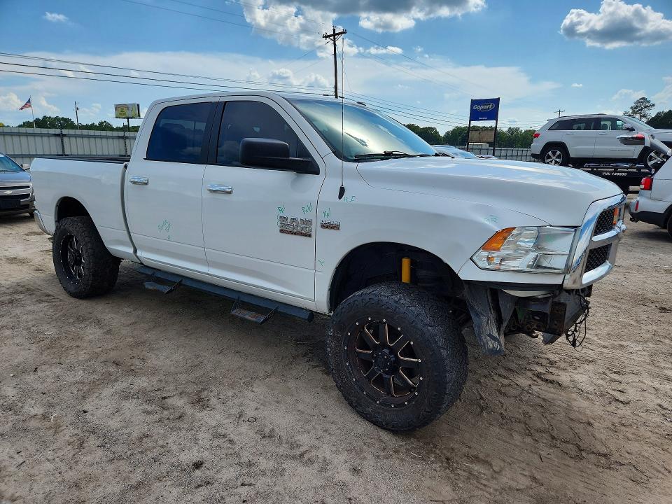 Photo 4 from auction – 2018 RAM 2500 with VIN 3C6TR5DT2JG215937