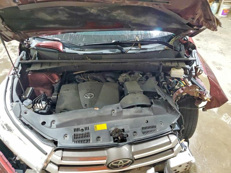 Photo 12 from auction – 2019 TOYOTA HIGHLANDER with VIN 5TDJZRFH5KS992924