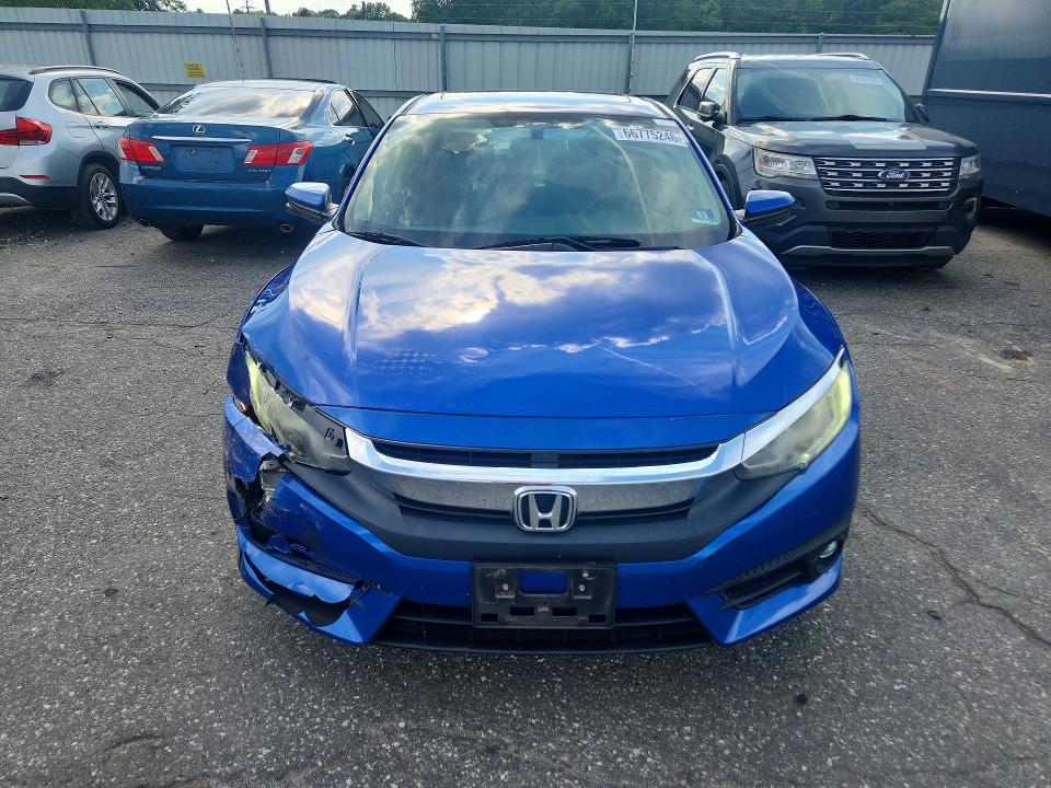 Photo 5 from auction – 2016 HONDA CIVIC with VIN 19XFC1F37GE203736