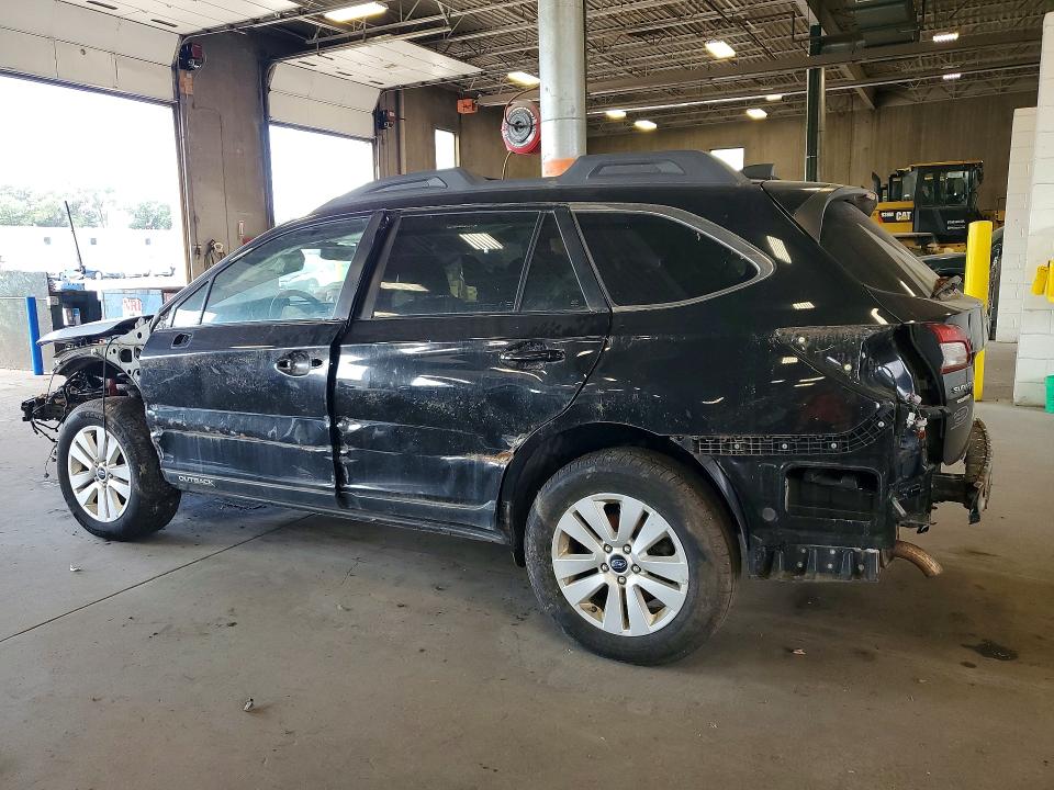 Photo 2 from auction – 2017 SUBARU OUTBACK with VIN 4S4BSADC4H3366921