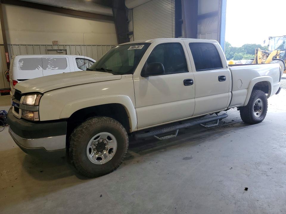 2004 CHEVROLET SILVERADO - Търг №61179416