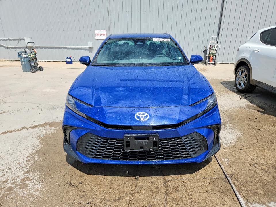 Photo 5 from auction – 2025 TOYOTA CAMRY with VIN 4T1DAACK2SU036023