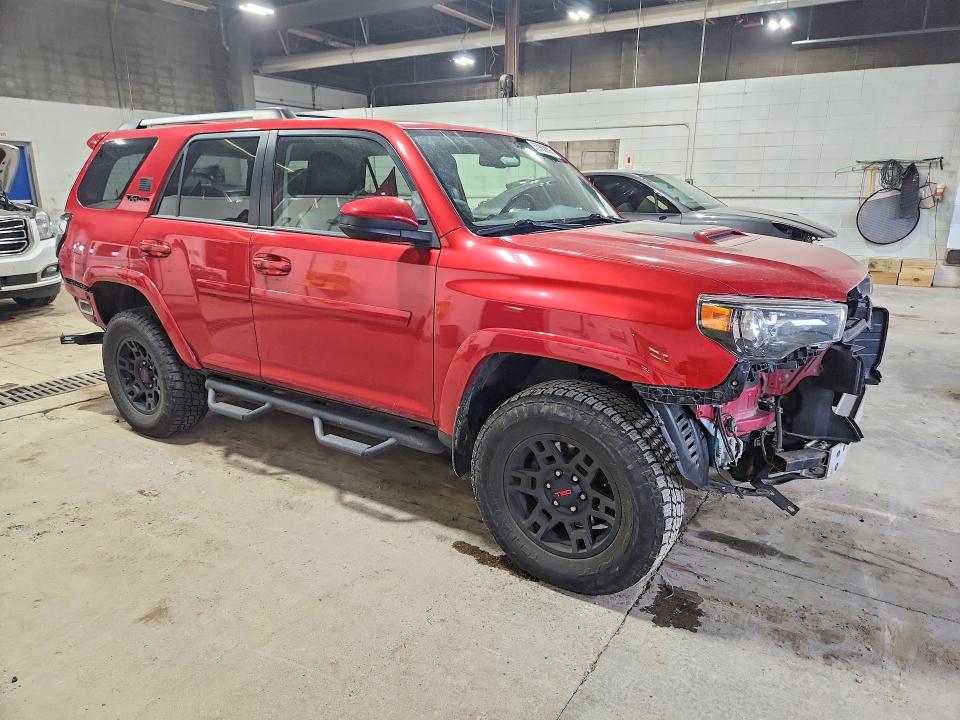 Photo 4 from auction – 2017 TOYOTA 4RUNNER with VIN JTEBU5JR5H5472938