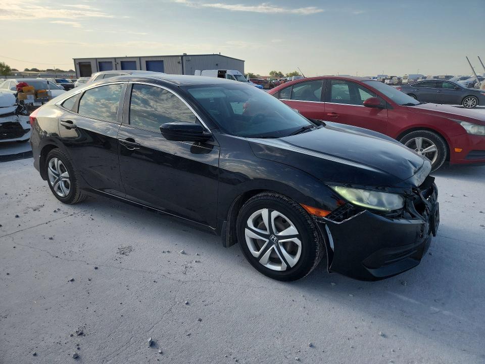 Photo 4 from auction – 2016 HONDA CIVIC with VIN 19XFC2F5XGE021018