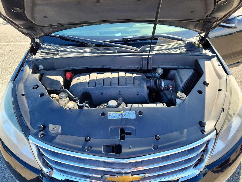 Photo 12 from auction – 2016 CHEVROLET TRAVERSE with VIN 1GNKVGKD8GJ194422