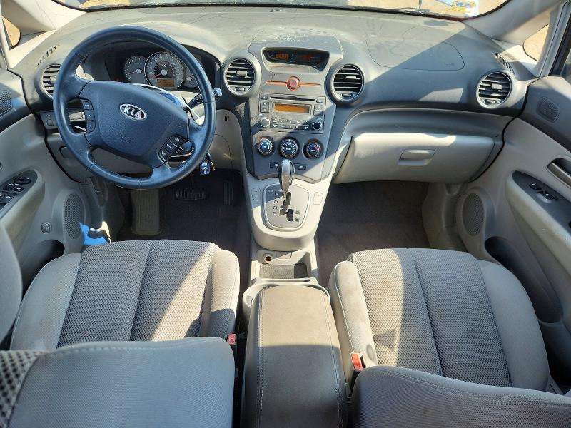 Photo 8 from auction – 2007 KIA RONDO with VIN KNAFG526X77066140
