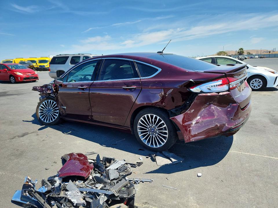Photo 2 from auction – 2017 FORD FUSION with VIN 3FA6P0RU4HR408580