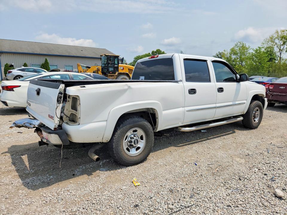 Photo 3 from auction – 2007 GMC SIERRA with VIN 1GTGC13U07F121077