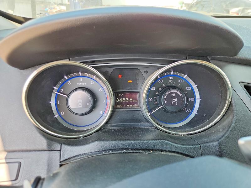 Снимка 9 от търг – 2012 HYUNDAI SONATA с VIN 5NPEC4AB1CH390487
