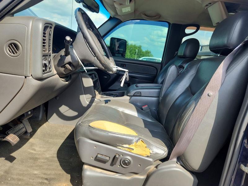 Photo 7 from auction – 2005 CHEVROLET SILVERADO with VIN 2GCEK13T851181825