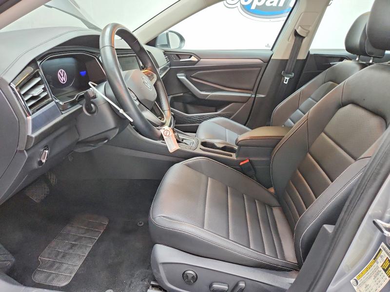 Photo 7 from auction – 2024 VOLKSWAGEN JETTA with VIN 3VWEM7BU7RM048329