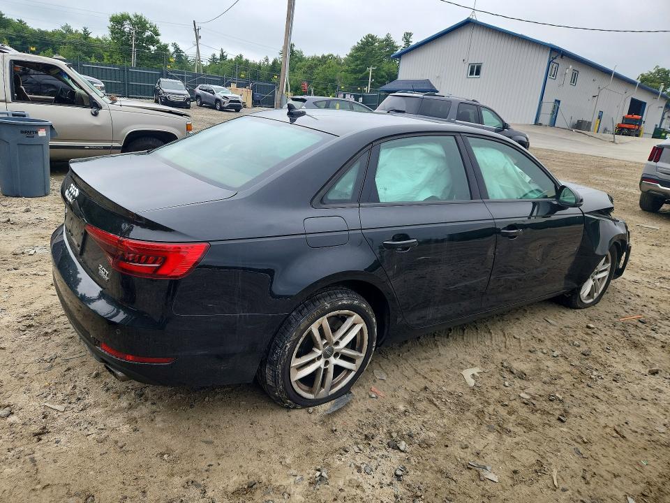 Снимка 3 от търг – 2017 AUDI A4 с VIN WAUANAF46HN015393