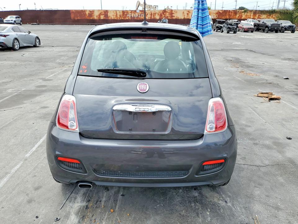Photo 6 from auction – 2015 FIAT 500 with VIN 3C3CFFBRXFT502783