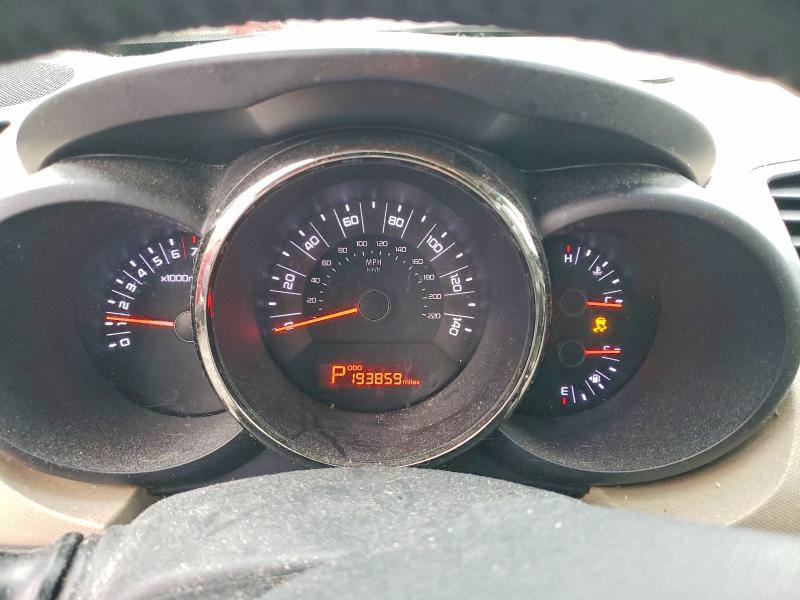 Фото 9 с аукциона – 2011 KIA SOUL с VIN KNDJT2A20B7248332