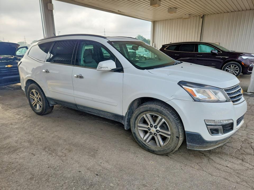 Photo 4 from auction – 2016 CHEVROLET TRAVERSE with VIN 1GNKRGKDXGJ131911