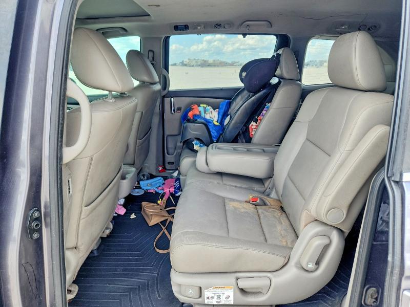 Photo 11 from auction – 2015 HONDA ODYSSEY with VIN 5FNRL5H62FB025755
