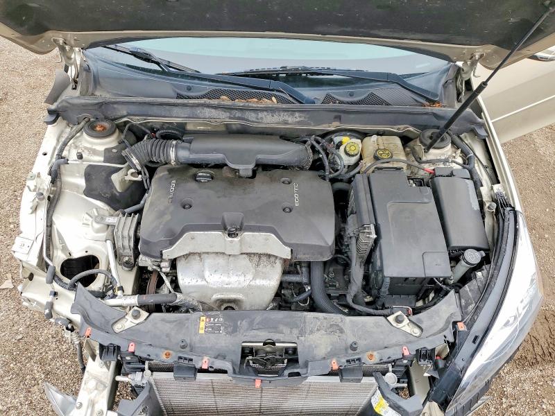 Photo 11 from auction – 2015 CHEVROLET MALIBU with VIN 1G11C5SL3FF124908
