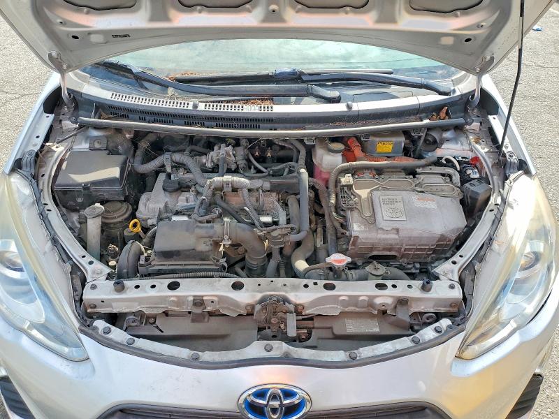 Photo 11 from auction – 2016 TOYOTA PRIUS C with VIN JTDKDTB33G1115976