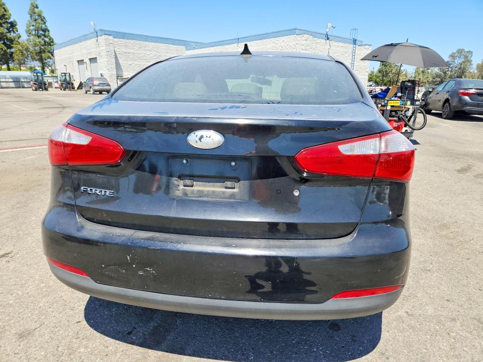 Photo 6 from auction – 2015 KIA FORTE with VIN KNAFK4A64F5291674
