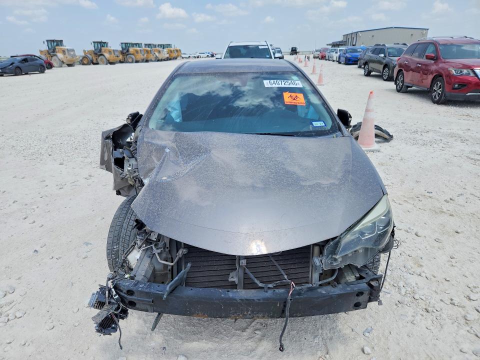 Photo 5 from auction – 2018 TOYOTA COROLLA with VIN 5YFBURHE1JP756896