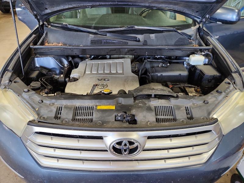 Photo 12 from auction – 2012 TOYOTA HIGHLANDER with VIN 5TDDK3EH2CS154111