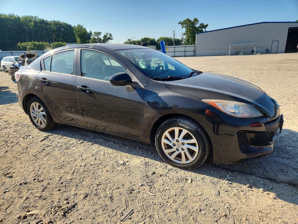 Photo 4 from auction – 2012 MAZDA 3 with VIN JM1BL1V8XC1650733