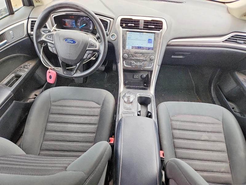 Photo 8 from auction – 2019 FORD FUSION with VIN 3FA6P0HD9KR143048